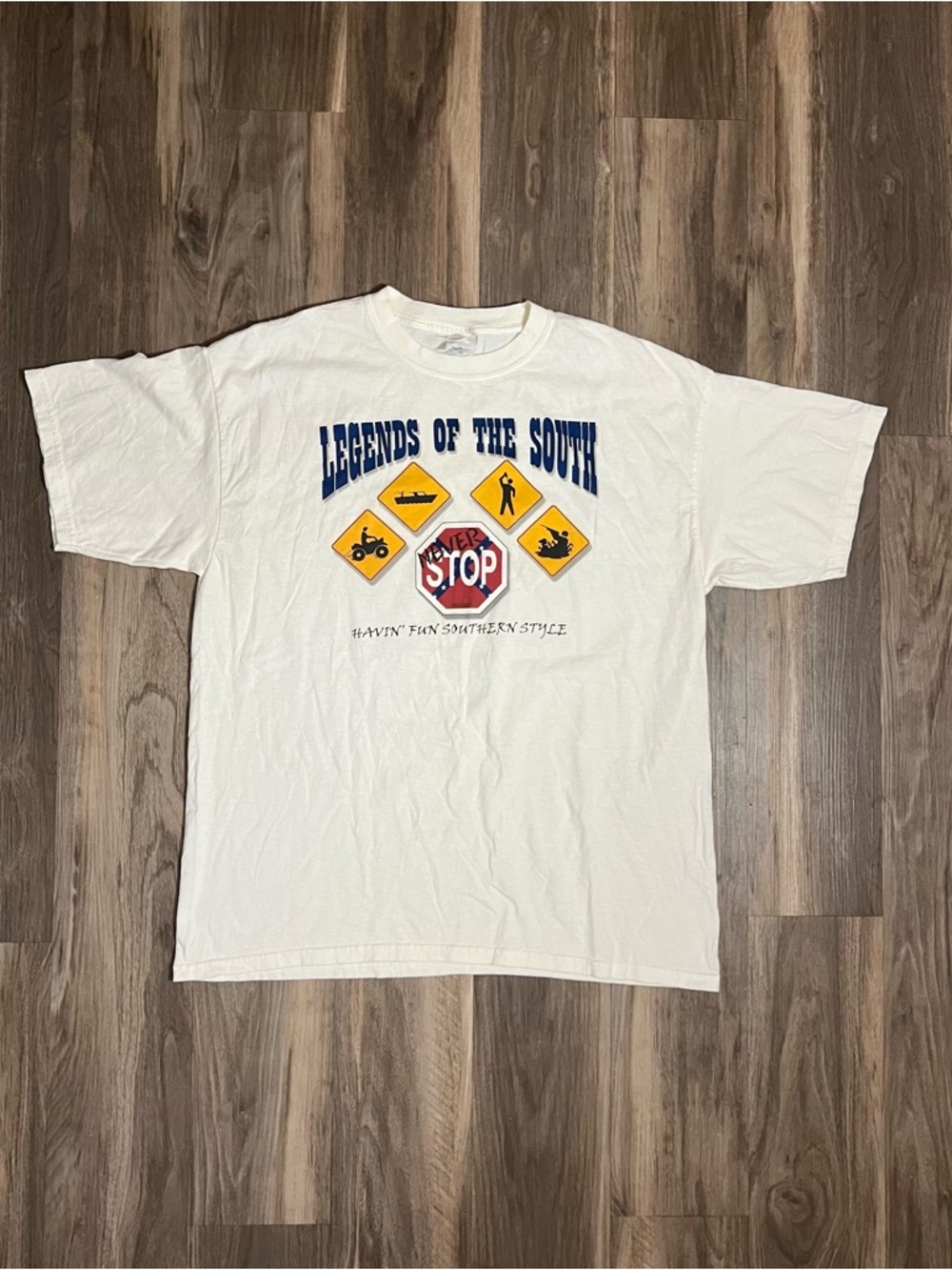 Y2K Legends of the South Retro Graphic T-shirt Size XL Hunting Fishing